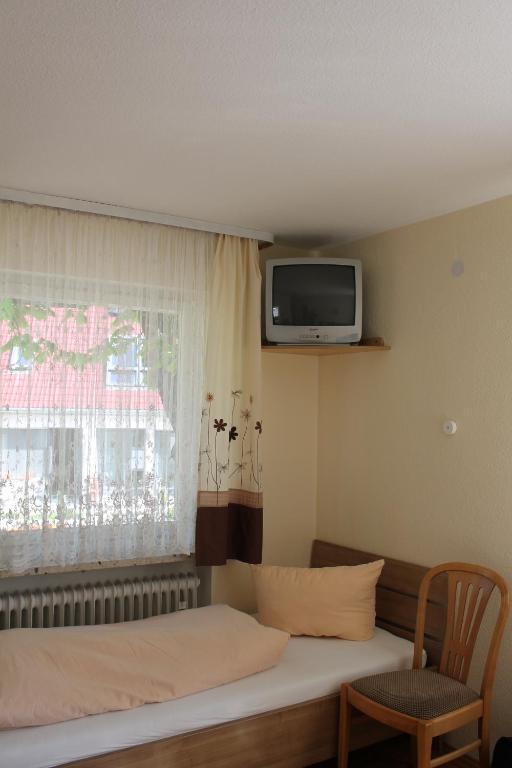 Landgasthof Heerlein Bamberg Room photo